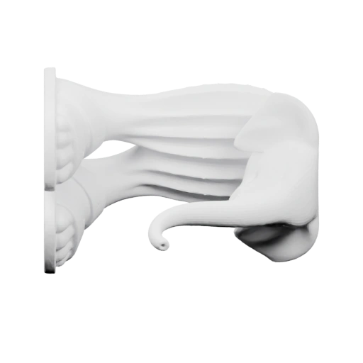 Существо в сандалиях